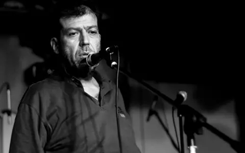 Drama cumplită a lui Artan, fostul solist de la Partizan. Artistului i-au murit părinții în aceeași zi, la câteva ore unul după celălalt