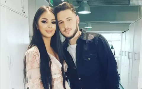 Simina Loica și Alex Zănoagă de la „Puterea dragostei” s-au căsătorit civil. Sunt primii concurenți care fac pasul cel mare