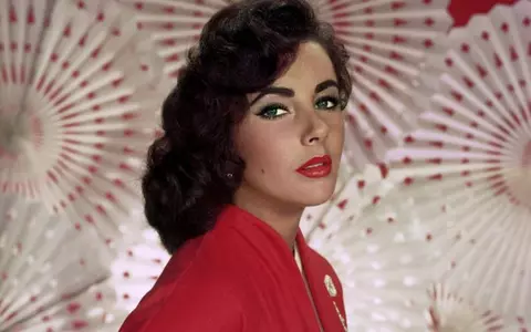 Boala neștiută a lui Elizabeth Taylor. Privirea ei hipnotică era rezultatul unei mutații genetice