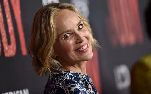 Dieta pe care o ține Sharon Stone pentru a arăta impecabil la aproape 62 de ani. Mănâncă ciocolată, dar nu consumă alcool
