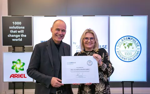 (P) P&G realizează progrese semnificative în reciclarea plasticului, promovând economia circulară și consumul responsabil