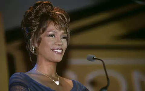 A fost publicată autopsia lui Whitney Houston. Detaliile sunt înfiorătoare: vedeta pierduse 11 dinți