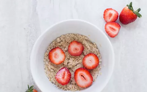 DIETA cu fulgi de ovăz. Slăbești mai ușor decât cu exerciții la sală