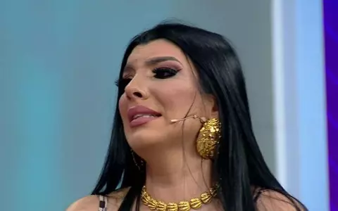 Andreea Tonciu a cedat psihic la Bravo ai stil! Celebrities. Fetița ei a văzut totul: „Mami, de ce te face ciocănitoare fata aia rea?”