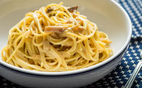 Spaghete carbonara de post. Cele mai cremoase paste