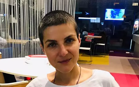 Chris Simion, regizoarea care s-a luptat cu cancerul, scrisoare de încurajare în perioada pandemiei de COVID-19: "Acum ai șansa să trăiești autentic. Nu mai aștepta salvarea din exterior, e în tine"