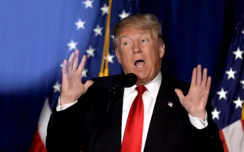 Un bărbat a murit după ce s-a tratat singur împotriva COVID-19 cu clorochină, soluție promovată de Donald Trump!