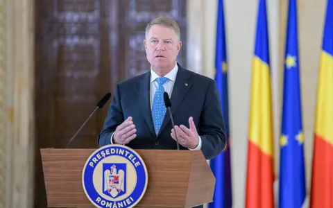 Klaus Iohannis face apel la calm: „Niciun oraș din România nu intră în carantină. Nu luați cu asalt supermarketurile și farmaciile!”