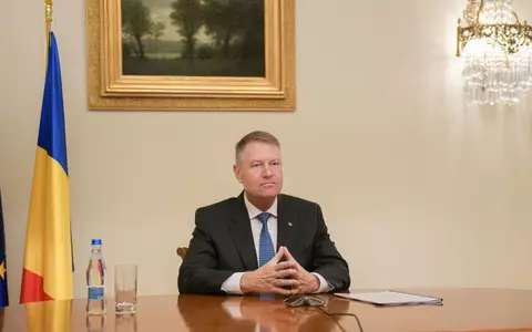 Klaus Iohannis: „Persoanele infectate cu coronavirus sunt în stare bună. Asta ca să distrugem mitul că virusul este ucigaș”