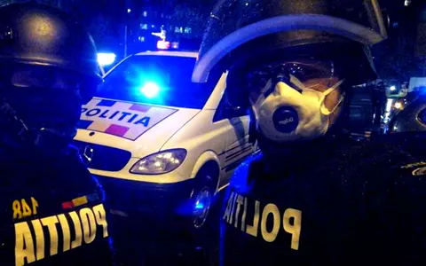 Ce reguli se aplică de azi şi cât de mult cresc amenzile pentru cei care nu respectă Ordonanţa Militară nr. 4