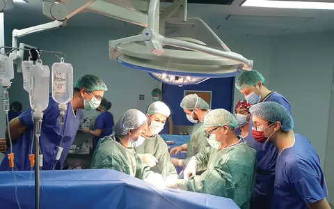 (P) SANADOR, primul spital clinic privat din România care a realizat un transplant hepatic! Întreaga intervenție a fost pro bono