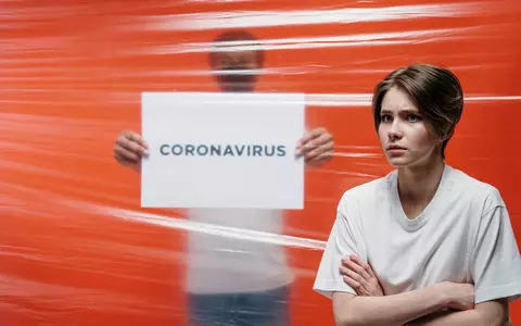 Frica de îmbolnăvire cu noul coronavirus te paralizează? Metode eficiente prin care poate fi combătută anxietatea