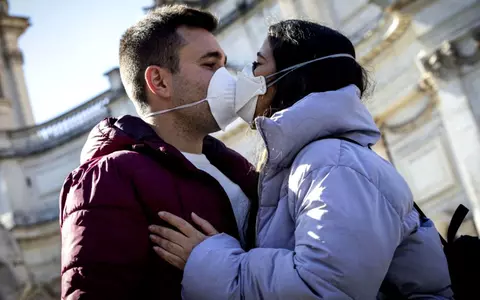 OMS, avertisment pentru tineri: „Nu sunteţi invincibili, acest virus vă poate ucide”