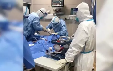 Ce presupune protocolul de tratament pentru coronavirus, aprobat de Ministerul Sănătății
