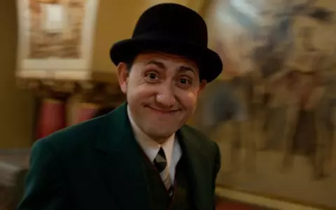 Nae Alexandru avea 6 săptămâni la cutremurul din 1977. Salvatorii l-au găsit în brațele bunicii moarte