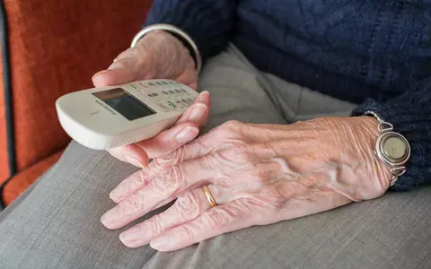 Unde pot suna persoanele din Capitală care au nevoie de ajutor, după ce România a intrat în carantină totală