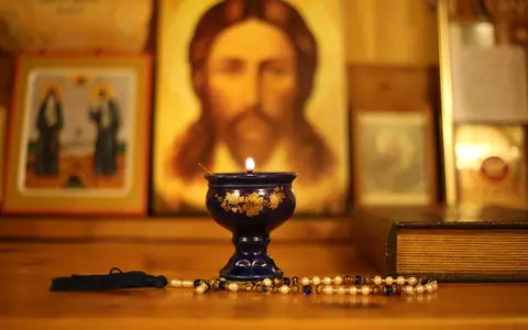 Semnificația zilei de post de vineri. Ce rugăciuni e bine să spui astăzi pentru a alunga răul