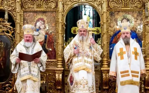 Anunțul făcut de Patriarhia Română cu privire la Slujba de Înviere: ”Nu este exclus ca oamenii să poată veni în sâmbăta Paștelui”