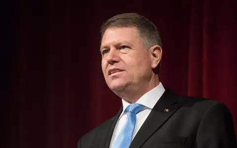 Președintele Iohannis dezaprobă acordul dintre MAI și Biserică: "Nu este cazul să ne relaxăm! Stați acasă! Altfel, după sărbători vom avea înmormântări!"
