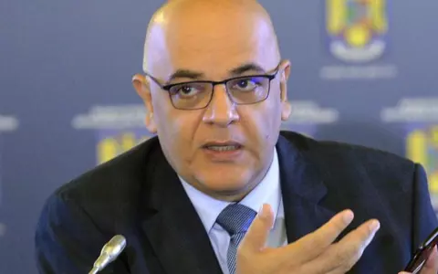 Raed Arafat: „E foarte posibil ca starea de urgență să fie prelungită încă o lună. Nu cred că vom ieși din starea de combare a COVID-19 până la sfârșitul lunii mai”