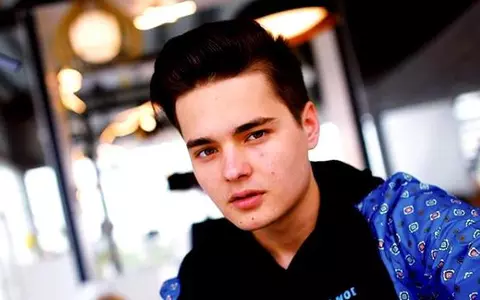 Vloggerul Selly a dezvăluit alături de cine ar vrea să participe la Asia Express sezon 4: "Cu iubita mea m-aș duce dacă aș vrea să mă fac de râs"