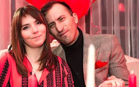 ”Telenovela” Vulpița a dus Acces Direct pe locul 2 în topul celor mai urmărite emisiuni din România. Veronica și Viorel Stegaru se bucură de un succes colosal, în rândul românilor!