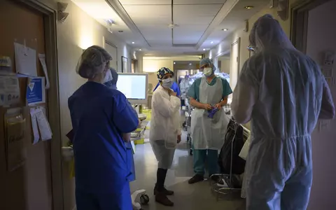 Un medic militar ATI  povestește cu lux de amănunte care este situația în Spitalul din Suceava. Mărturie cutremurătoare: "Nu doar că este război, dar nu avem cum să-l câștigăm!"
