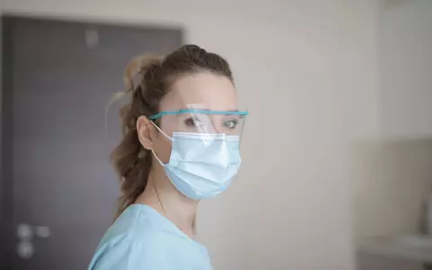 Un medic francez avertizează: "Trebuie să fim pregătiţi să trăim cu acest virus timp de cel puţin 18 luni. Sfârşitul izolării nu va fi sfârşitul pandemiei"