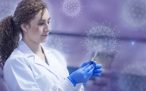 Lista bolilor care cresc riscul de infectare cu noul coronavirus. Hepatita este una dintre afecțiunile care fac oamenii mai vulnerabil în fața COVID-19