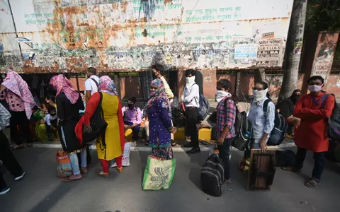 Situație dramatică în India. Peste 2.000 de oameni mor zilnic din cauza COVID-19: "Nu se fac autopsii, sunt incinerați și aruncați în râul Gange!"