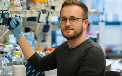 Interdicțiile pe care le-a primit americanul de 29 de ani care a acceptat să fie vaccinat împotriva COVD-19. Primele declarații ale lui Ian Haydon