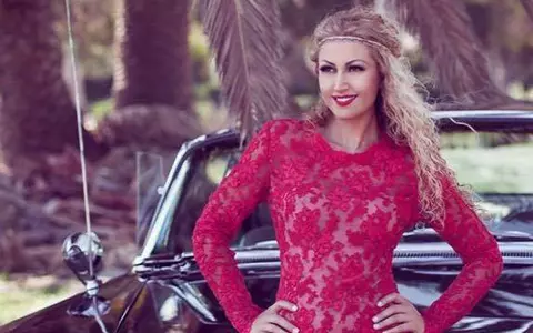 Secretul siluetei Anamariei Ferentz. La 45 de ani, artista are un corp de invidiat! Imagini hot din noul videoclip, pe care l-a filmat în izolare