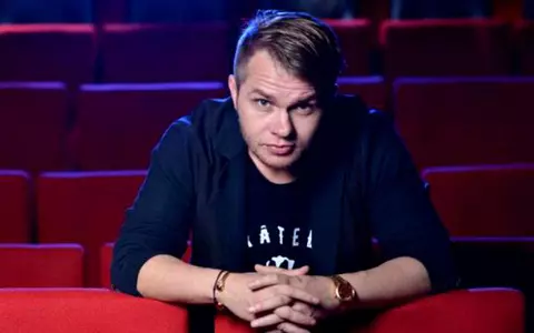 Cum arată femeia care l-a făcut tată pe Codin Maticiuc. "Craiul de Dorobanți" și iubita lui sunt la fel de îndrăgostiți ca-n prima zi!