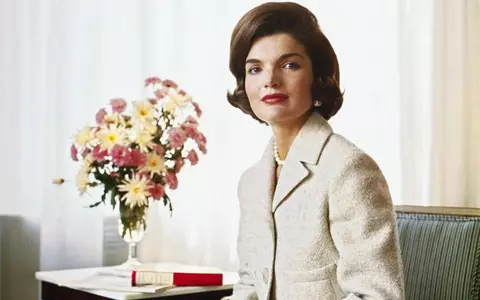 Dieta de urgență la care apela Jackie Kennedy atunci când se îngrășa câteva kilograme. La un moment dat se rezuma la 600 de calorii pe zi!
