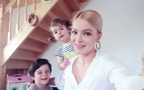 Cum se descurcă Lavinia Petrea, mamă a trei copii, pe timp de pandemie: "Nu primim ajutor de niciun fel. Am considerat...". Cât de mult i s-a schimbat viața în carantină / INTERVIU