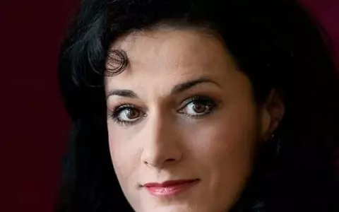 Maria Macsim Nicoară, mezzosoprană la Opera din Iași, se află în comă după ce a căzut pe scări. Artista are mai multe leziuni grave la cap: "Medicii au spus că sunt 72 de ore critice"