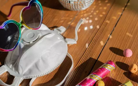 Strigător la cer! În SUA se organizează „petreceri COVID” pentru infectare voluntară cu noul coronavirus!