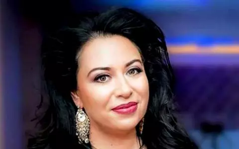 Oana Roman a slăbit spectaculos în ultimele două luni de carantină: "Dorm puțin, mănânc prost..."