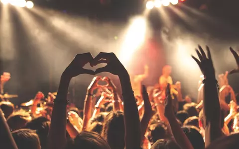 Concertele și festivalurile cu peste 1.000 de persoane sunt interzise toată vara, în România. Mesajul Ministerului Culturii