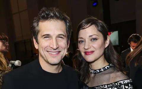 Marion Cotillard și soțul ei, infectați cu COVID-19. Actrița a mai trecut printr-o pandemie, însă fictiv, în filmul Contagion