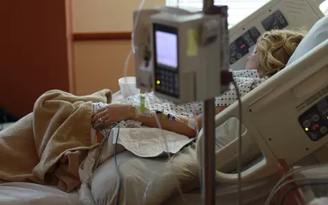 Descoperire impresionantă a unei echipe de cercetători români: tehnologia medicală care distruge virusul SARS-COV-2 și salvează viețile pacienților infectați cu COVID-19