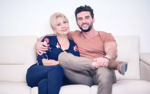 Cine este Luminița Popa. Mama lui Dorian Popa este profesoară de canto. Și-a crescut singură cei doi fii și a participat la Asia Express