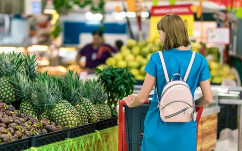 Locul din supermarket de care trebuie să te ferești. Avertismentul unui profesor: "În aceste spații se găsesc concentrații mai mari de particule care pot conține virusul"