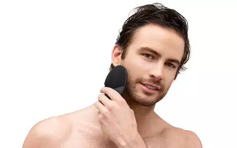 (P) Îngrijire specific masculină de la FOREO