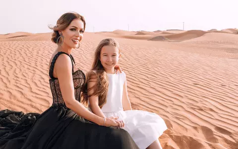 Arată incredibil, la 45 de ani! Cum se menține în formă Adriana, soția antrenorului Dan Petrescu. Nu degeaba este alintată "Victoria Beckham de România"!