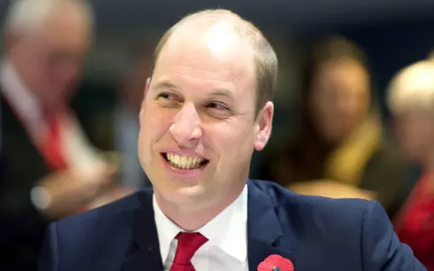 Prințul William împlinește azi 38 de ani. Povestea "copilului dificil" devenit primul membru al Familiei Regale care a apărut pe coperta unei reviste pentru gay