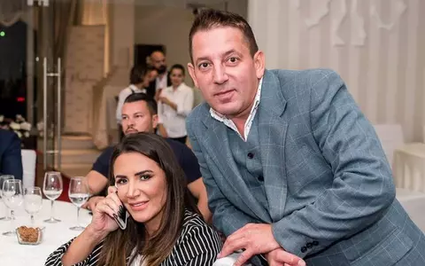 Mara Bănică s-a ocupat de înmormântarea lui Costin Mărculescu, dar cândva au fost la cuțite. Jurnalista l-a acuzat că e homosexual, swinger și zoofil!