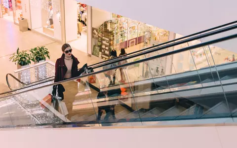 Când se redeschid mall-urile. Ministrul Economiei a făcut anunțul: "Vrem să aducem viața la normalitate mai repede"