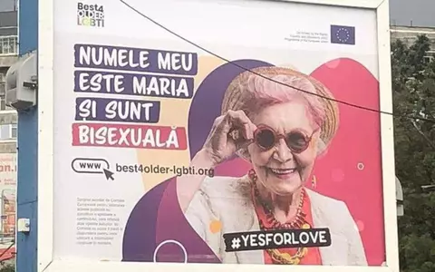 Surpriză uriașă! Cine este, de fapt, bătrâna de pe panourile LGBTQ, din România, care afișează mesajul „Numele meu este Maria și sunt bisexuală”
