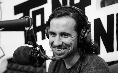Omul de radio Călin Gheorghe a murit. Era una dintre vocile PRO FM și Radio Guerrilla și s-a stins din viață în locul lui preferat